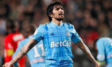 开云体育登录-关于路易斯·奥斯卡在比赛中贡献精彩进球的信息