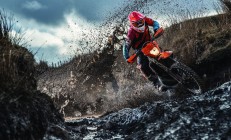 开云体育官方网站-南美风暴席卷巴斯克，玻利维亚新星末节主宰，基耶萨在国家德比上演接管艺术