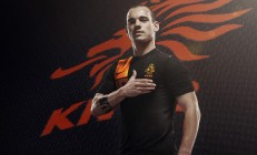 开云体育app-库里，总决赛之夜，三分雨改写历史