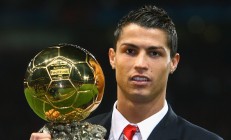 开云体育官网-鏖战之夜，乔治一剑封喉，湖人篮网史诗对决的关键先生