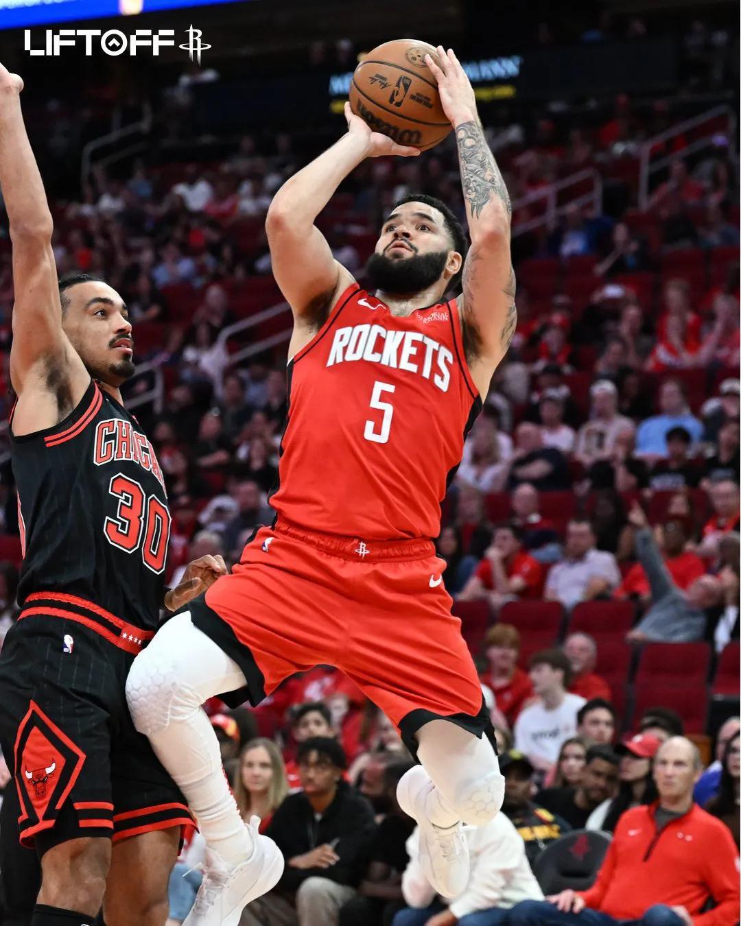 威廉姆斯轻取红牛二队，诺里斯统治全场的简单介绍