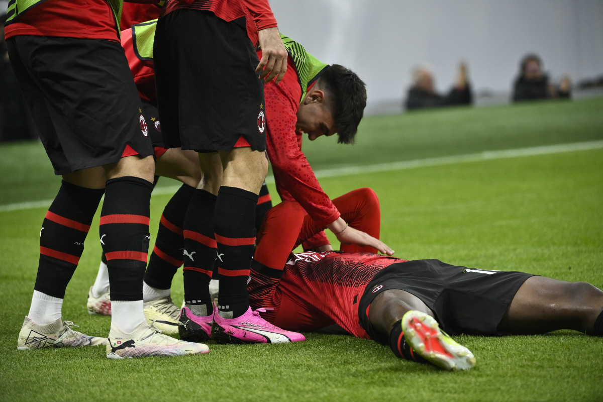 比赛中球员受伤,影响球队表现 比赛中球员受伤,影响球队表现