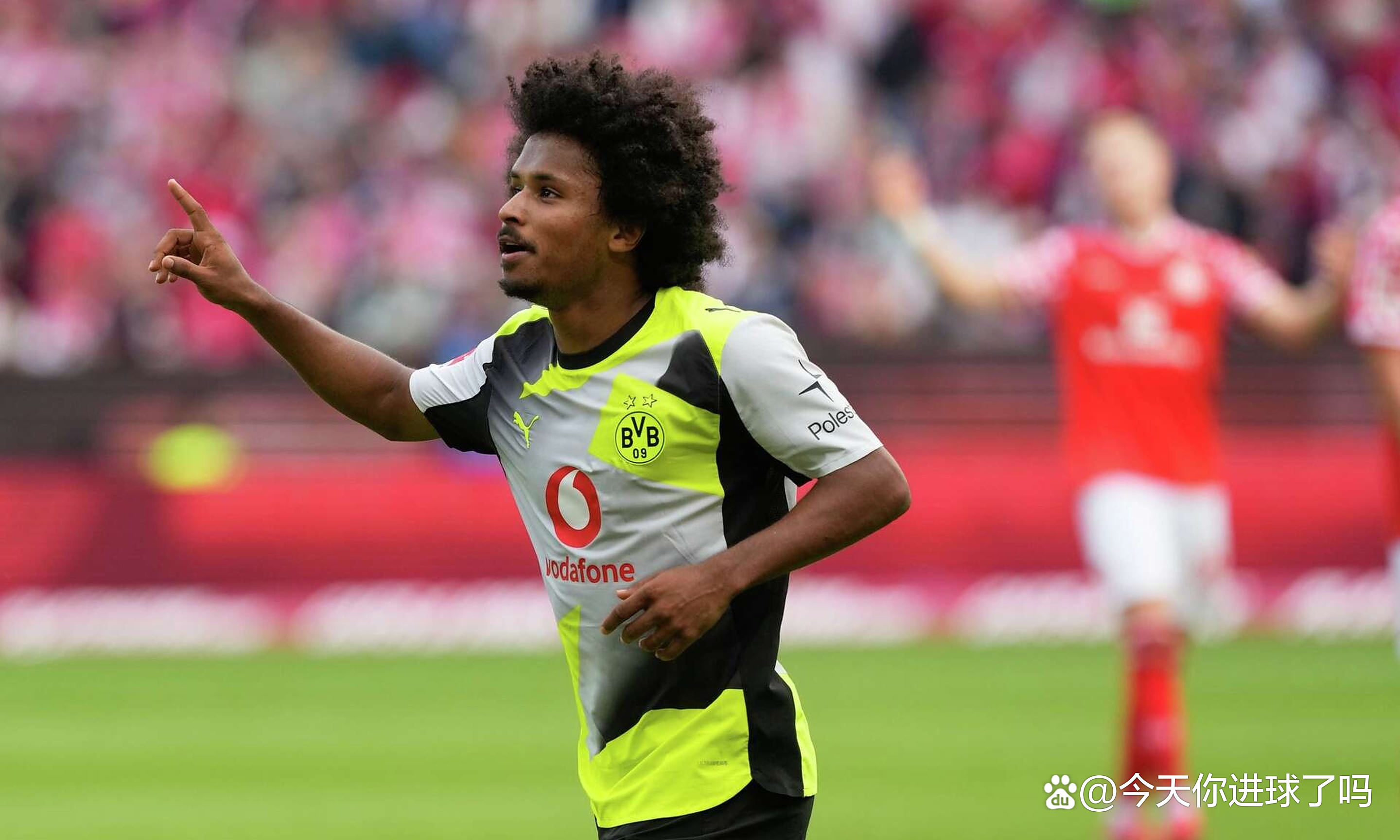 法兰克福客场大胜，取得难忘胜利的简单介绍