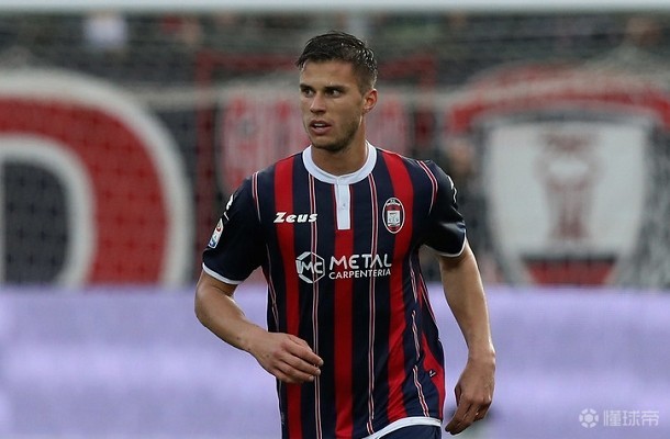 关于克罗托内战胜帕尔马，提升保级信心的信息