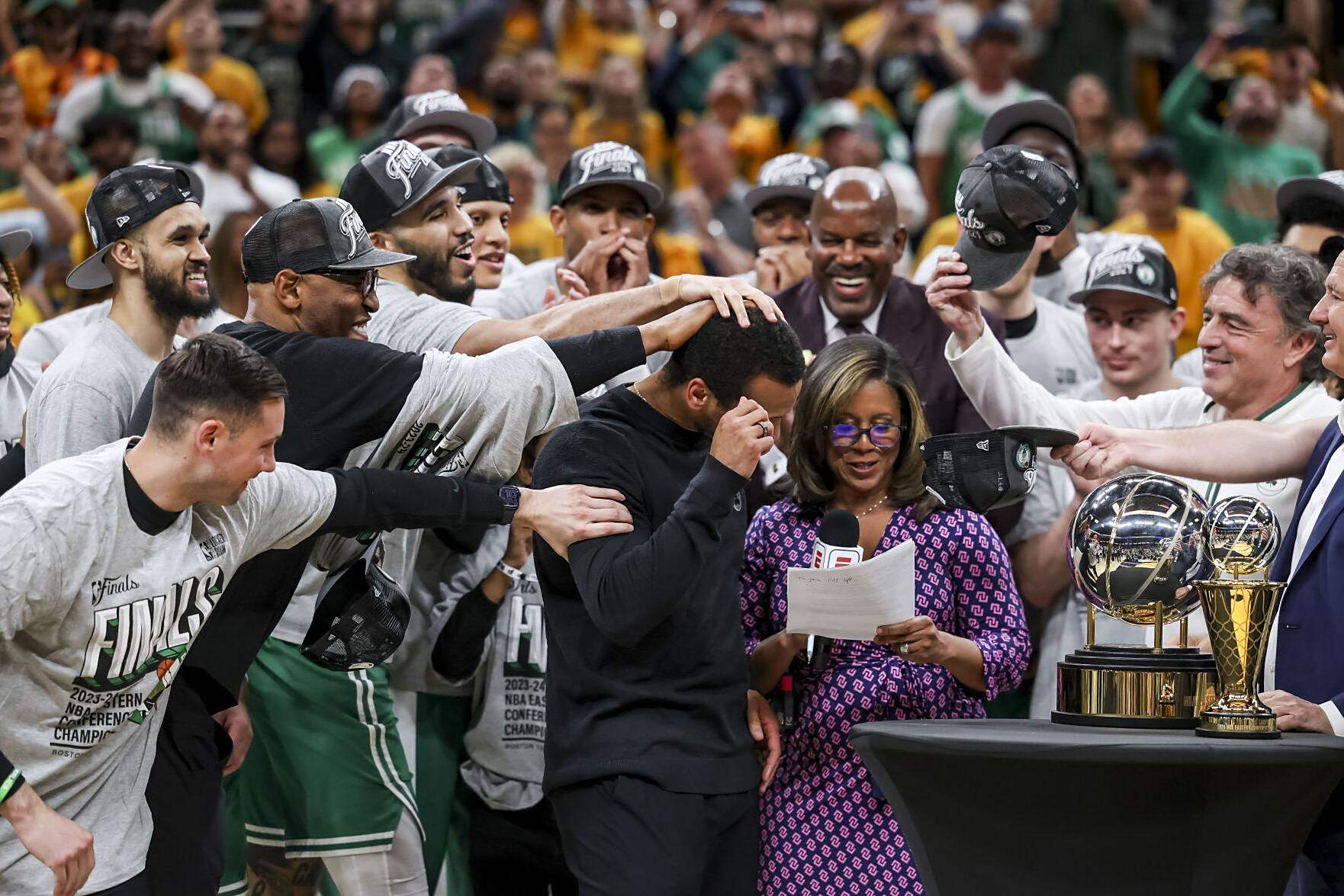 爵士不敌凯尔特人，遭遇挑战的简单介绍