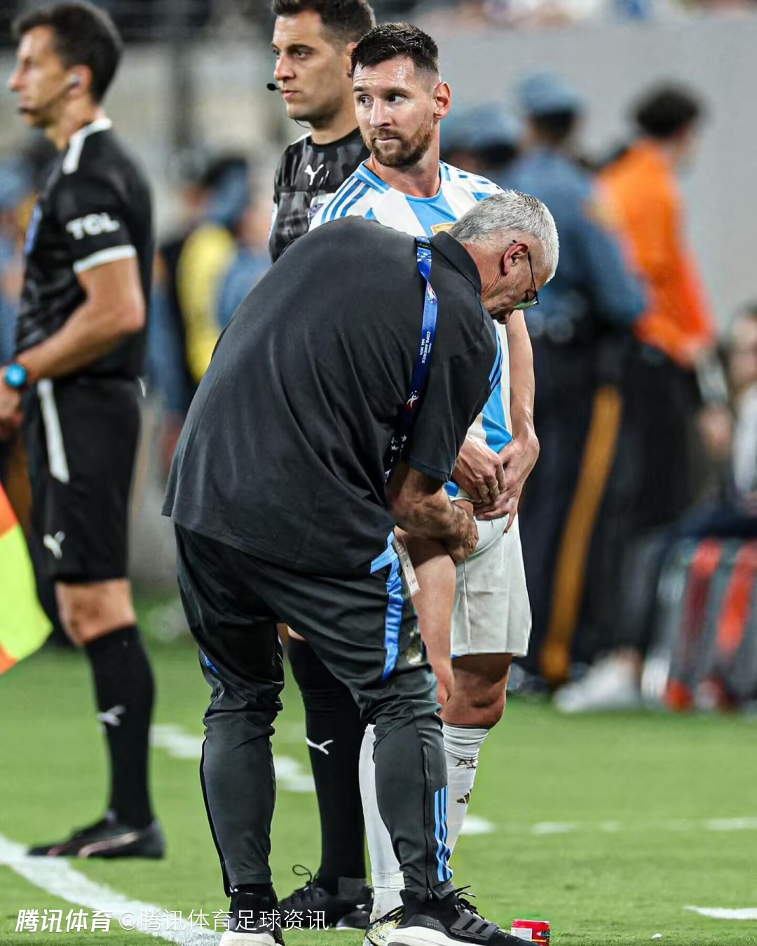 包含秘鲁队在国际足球比赛中取得突破性胜利的词条