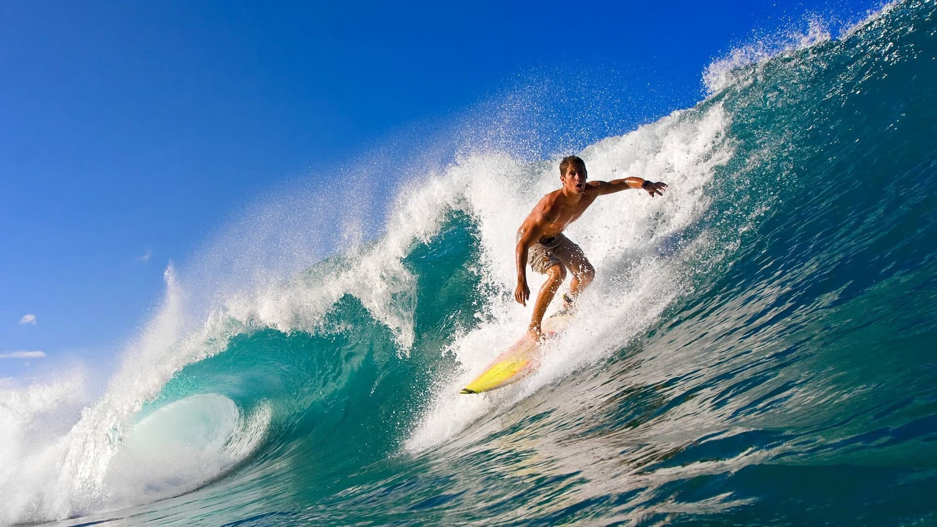 赛道上的自我证明,保罗在F1年度争冠之夜的华丽转身