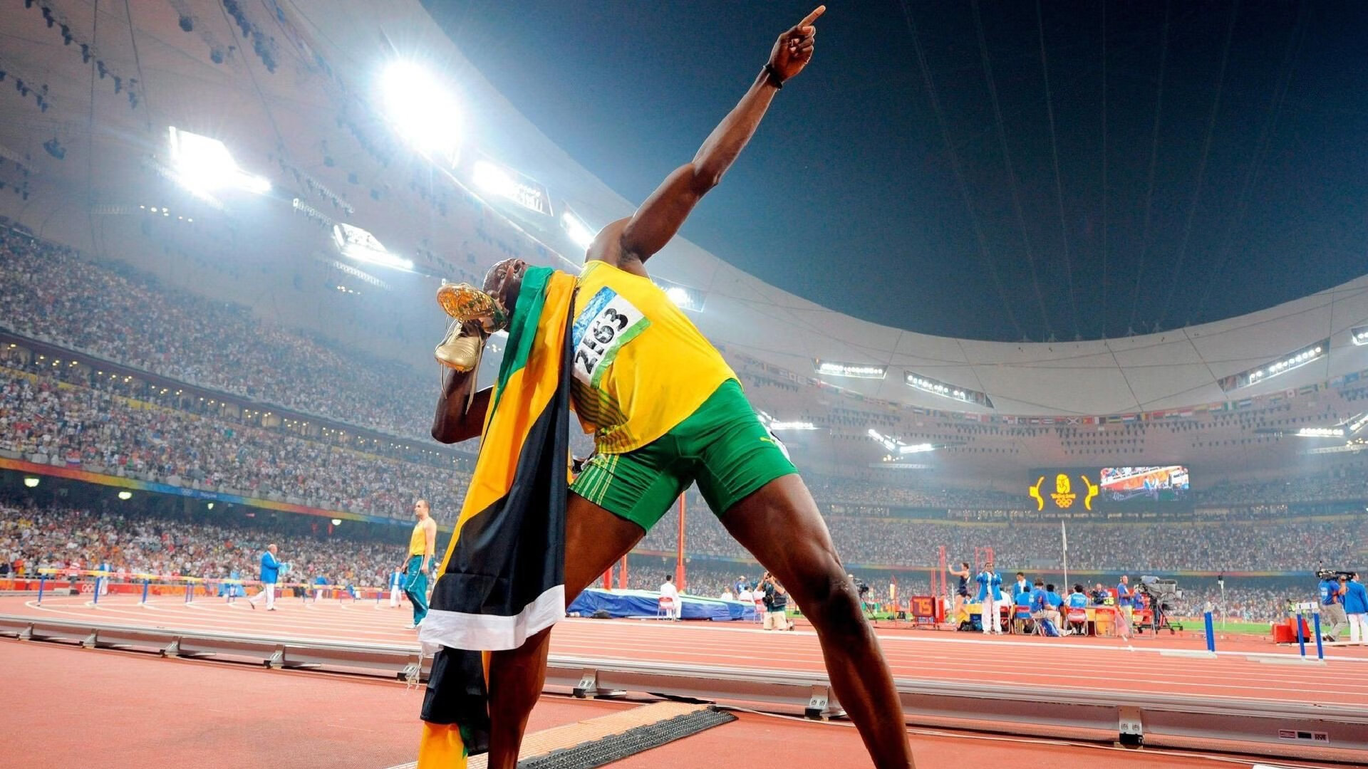 利拉德全程高能输出,上海队收割独行侠,一场跨越次元的篮球狂想